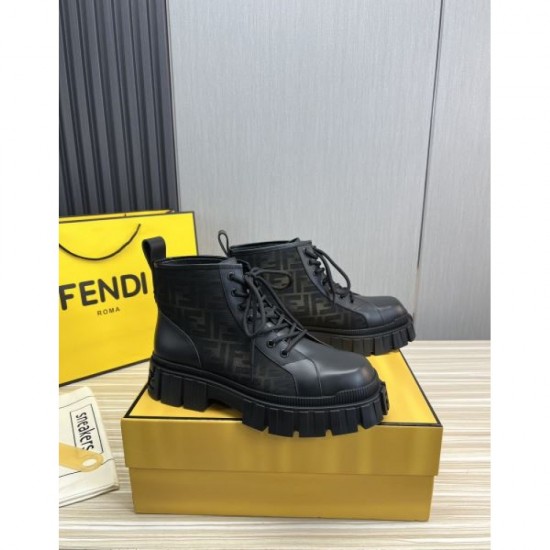 FENDI This winter's new 2023FW boots that you can take for granted FENDI This winter's new 2023FW boots that you can take for granted