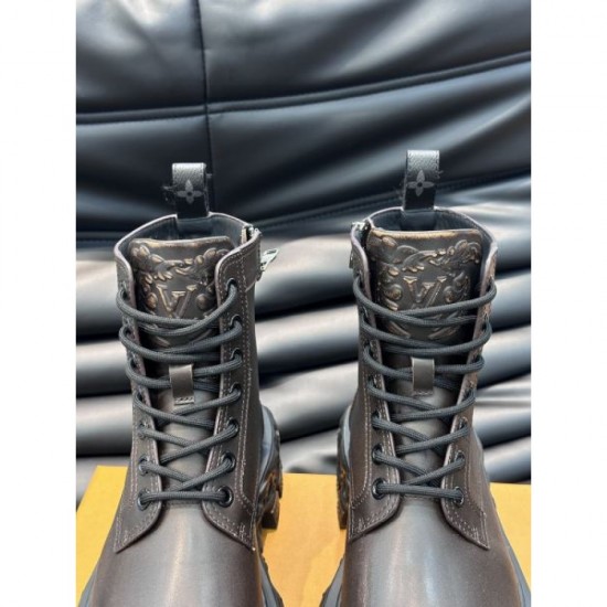 LOUIS VUITTON Autumn/Winter Essentials 2023FW Boots LOUIS VUITTON Autumn/Winter Essentials 2023FW Boots