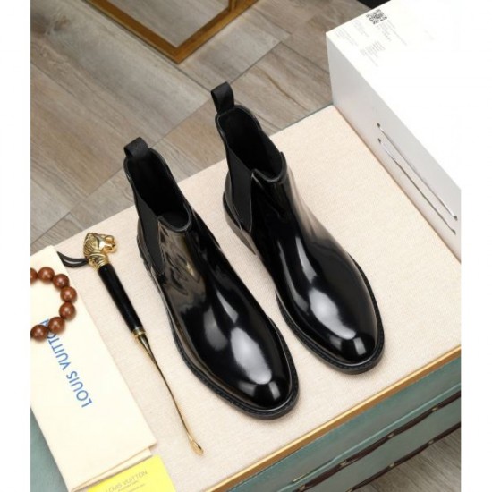 LOUIS VUITTON Louis Vuitton is gaining attention now 2023FW boots LOUIS VUITTON Louis Vuitton is gaining attention now 2023FW boots