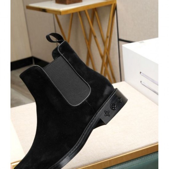 LOUIS VUITTON Both popular 2023FW boots LOUIS VUITTON Both popular 2023FW boots