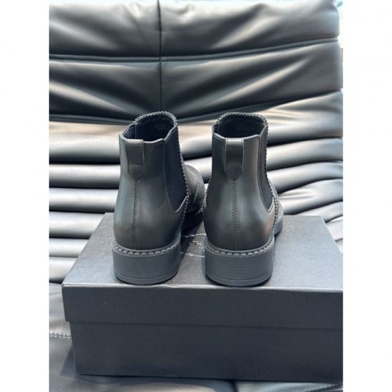 PRADA Stylish tips for any outfit 2023FW boots PRADA Stylish tips for any outfit 2023FW boots
