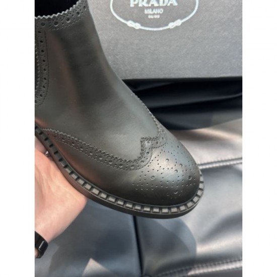 PRADA Stylish tips for any outfit 2023FW boots PRADA Stylish tips for any outfit 2023FW boots