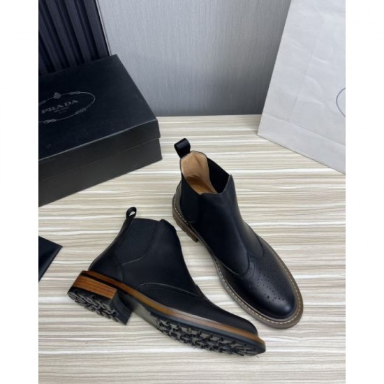PRADA Prada A cool piece that stands out from the crowd 2023FW boots PRADA Prada A cool piece that stands out from the crowd 2023FW boots