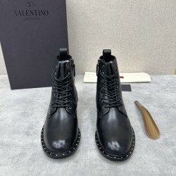 2023FW Online Limited Product VALENTINO Boots