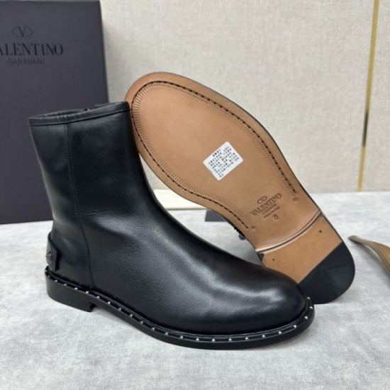 2023FW VALENTINO boots that will draw attention to your feet 2023FW VALENTINO boots that will draw attention to your feet