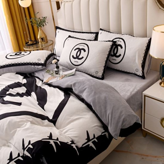 2023FW CHANEL bedding that is useful during the change of seasons 2023FW CHANEL bedding that is useful during the change of seasons