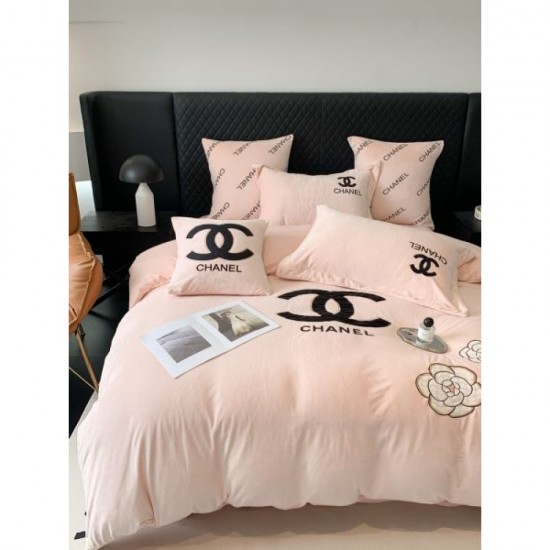 2023FW New winter items that are sure to be a hit this season CHANEL Bedding 2023FW New winter items that are sure to be a hit this season CHANEL Bedding