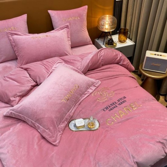 2023FW Eye-catching style this winter CHANEL Bedding 2023FW Eye-catching style this winter CHANEL Bedding