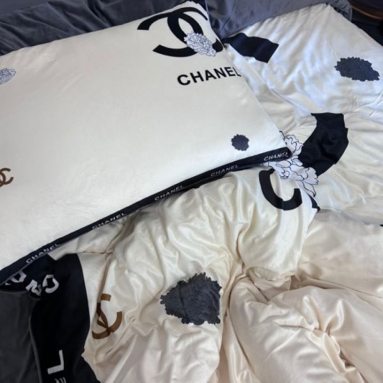 2023FW latest season is here CHANEL bedding 2023FW latest season is here CHANEL bedding