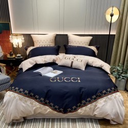 2023FW Reliable GUCCI Gucci Bedding that can be glimpsed from tops