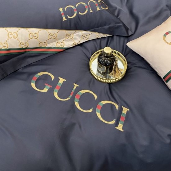 2023FW Reliable GUCCI Gucci Bedding that can be glimpsed from tops 2023FW Reliable GUCCI Gucci Bedding that can be glimpsed from tops