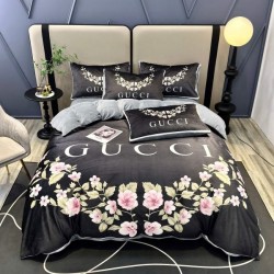 2023FW GUCCI bedding, which is now very popular among celebrities