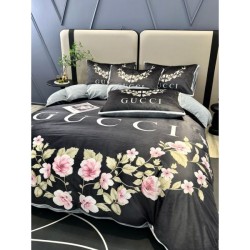 2023FW GUCCI bedding, which is now very popular among celebrities