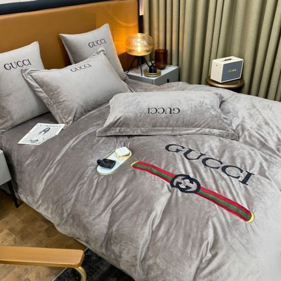 2023FW Celebrities Get This Season GUCCI Gucci Bedding 2023FW Celebrities Get This Season GUCCI Gucci Bedding