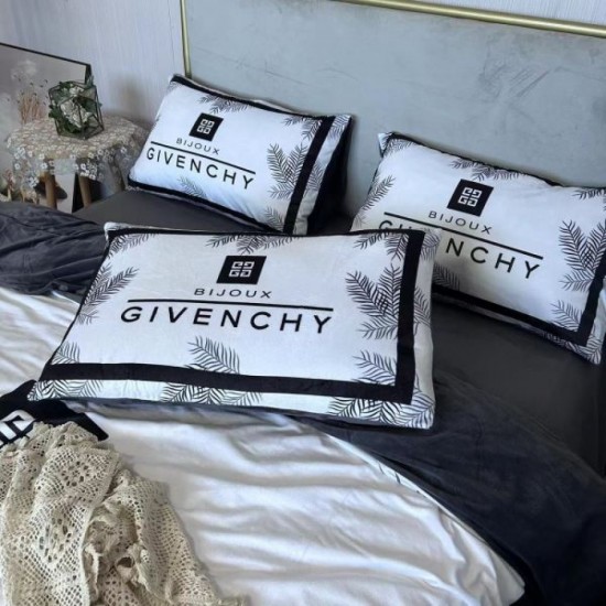 2023FW Stable new winter GIVENCHY Bedding 2023FW Stable new winter GIVENCHY Bedding