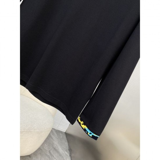 VALENTINO T-shirt 2023FW A must-have new item VALENTINO T-shirt 2023FW A must-have new item