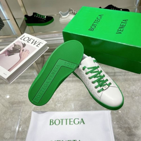 2023FW Hard-to-find items BOTTEGA VENETA Casual shoes 2023FW Hard-to-find items BOTTEGA VENETA Casual shoes