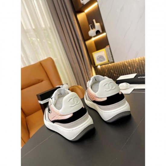 CHANEL Chanel casual shoes 2023AW Favorite from celebrities and entertainers CHANEL Chanel casual shoes 2023AW Favorite from celebrities and entertainers