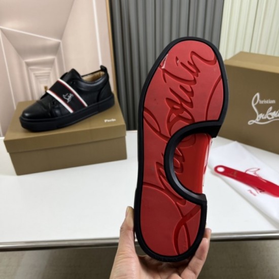 CHRISTIAN LOUBOUTIN Christian Louboutin casual shoes 2023AW half price SALE difficult to obtain CHRISTIAN LOUBOUTIN Christian Louboutin casual shoes 2023AW half price SALE difficult to obtain