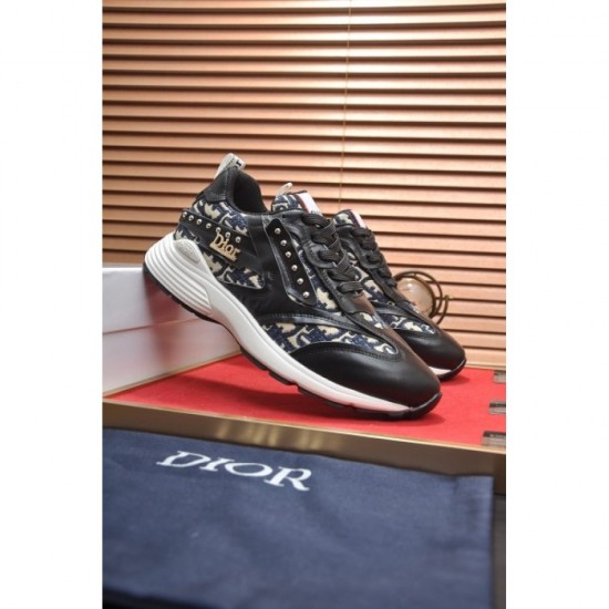 This autumn is decided in this 2023FW casual shoes DIOR Dior This autumn is decided in this 2023FW casual shoes DIOR Dior