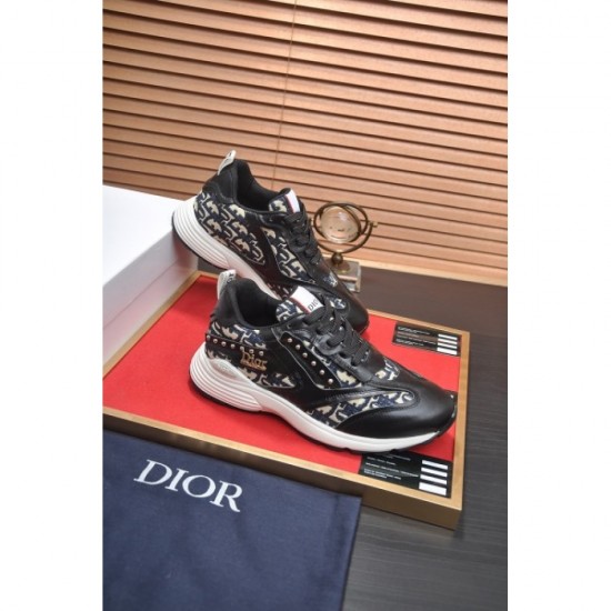 This autumn is decided in this 2023FW casual shoes DIOR Dior This autumn is decided in this 2023FW casual shoes DIOR Dior