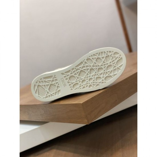 DIOR 2023FW casual shoes with a distinct loose feel DIOR 2023FW casual shoes with a distinct loose feel