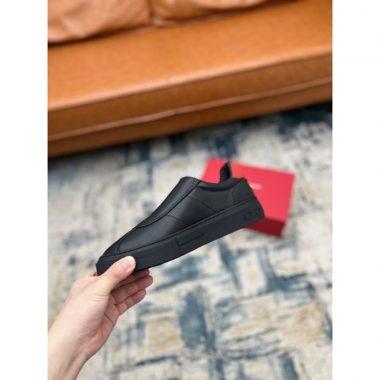 Before FERRAGAMO Salvatore Ferragamo casual shoes 2023AW are sold out Before FERRAGAMO Salvatore Ferragamo casual shoes 2023AW are sold out