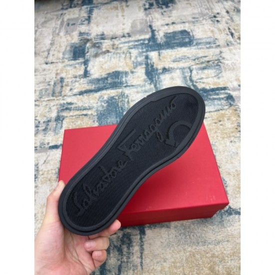 Before FERRAGAMO Salvatore Ferragamo casual shoes 2023AW are sold out Before FERRAGAMO Salvatore Ferragamo casual shoes 2023AW are sold out