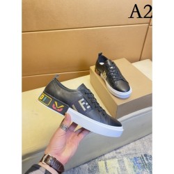 2023SS Regular users are appearing one after another FENDI Fendi casual shoes