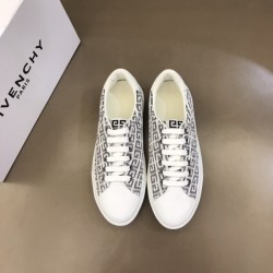 GIVENCHY Givenchy casual shoes 2023AW super rare difficult to obtain