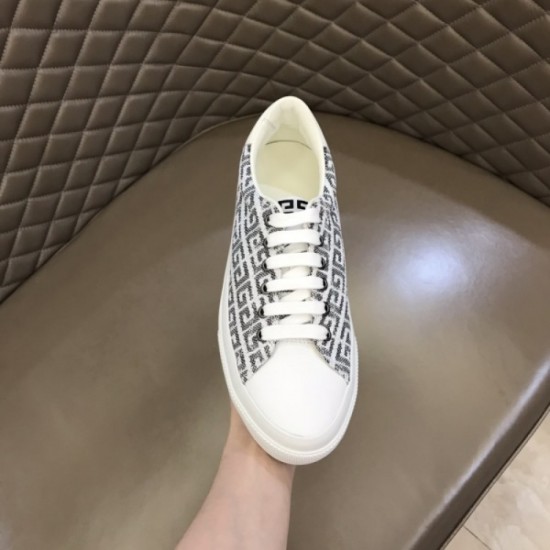 GIVENCHY Givenchy casual shoes 2023AW super rare difficult to obtain GIVENCHY Givenchy casual shoes 2023AW super rare difficult to obtain