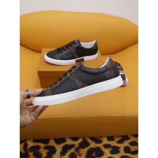 LOUIS VUITTON Louis Vuitton casual shoes 2023AW hard-to-find items LOUIS VUITTON Louis Vuitton casual shoes 2023AW hard-to-find items