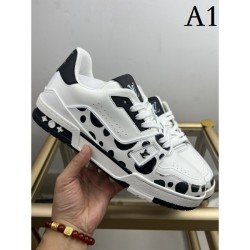 LOUIS VUITTON Louis Vuitton casual shoes 2023AW sold out essential limited SALE
