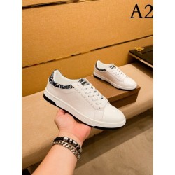 Holiday Limited 2023FW Casual Shoes LOUIS VUITTON Louis Vuitton