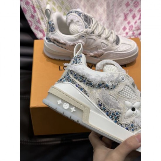 2023FW Limited Price Early Sold Out LOUIS VUITTON Casual Shoes 2023FW Limited Price Early Sold Out LOUIS VUITTON Casual Shoes