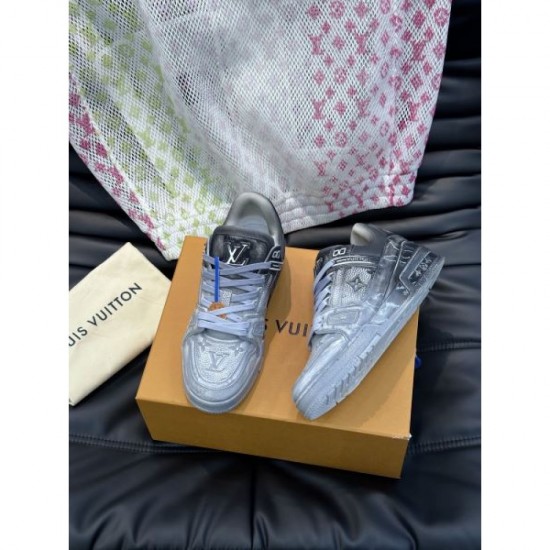 LOUIS VUITTON This winter's No. 1 2023FW casual shoes LOUIS VUITTON This winter's No. 1 2023FW casual shoes