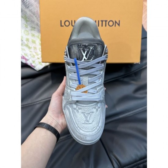 LOUIS VUITTON This winter's No. 1 2023FW casual shoes LOUIS VUITTON This winter's No. 1 2023FW casual shoes