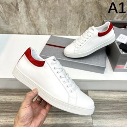 2023FW Celebrities get this season PRADA Casual shoes