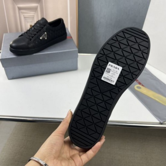 2023FW Finished with a sexy style PRADA Casual shoes 2023FW Finished with a sexy style PRADA Casual shoes