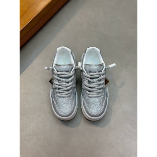 Leading role of coordination 2023SS casual shoes VALENTINO Valentino Leading role of coordination 2023SS casual shoes VALENTINO Valentino