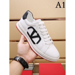 New arrival soon 2023FW casual shoes VALENTINO Valentino