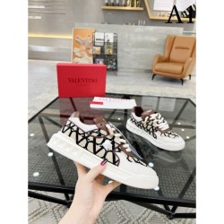 Design high 2023FW casual shoes VALENTINO Valentino