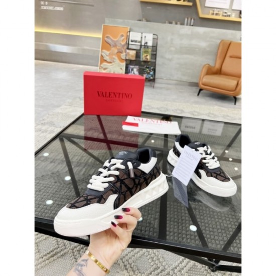 Design high 2023FW casual shoes VALENTINO Valentino Design high 2023FW casual shoes VALENTINO Valentino