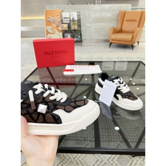 Design high 2023FW casual shoes VALENTINO Valentino Design high 2023FW casual shoes VALENTINO Valentino