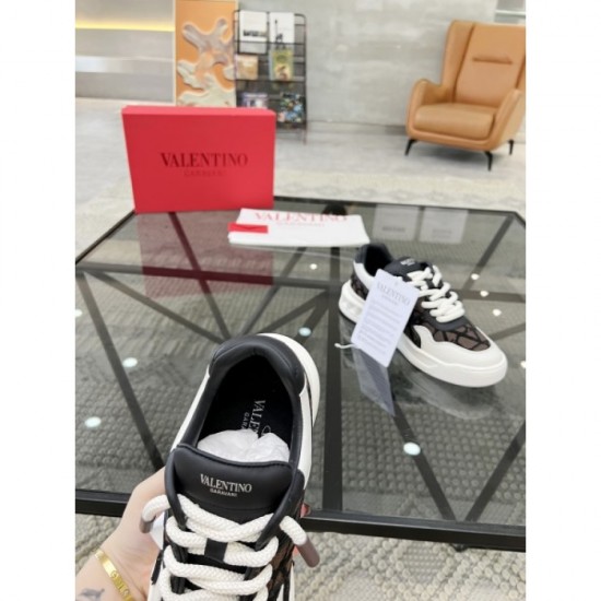 Design high 2023FW casual shoes VALENTINO Valentino Design high 2023FW casual shoes VALENTINO Valentino