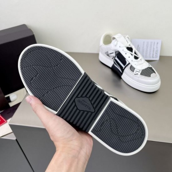 2023FW latest and stylish VALENTINO casual shoes 2023FW latest and stylish VALENTINO casual shoes