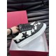 2023FW Fall in love with elegant colors VALENTINO Casual shoes 2023FW Fall in love with elegant colors VALENTINO Casual shoes