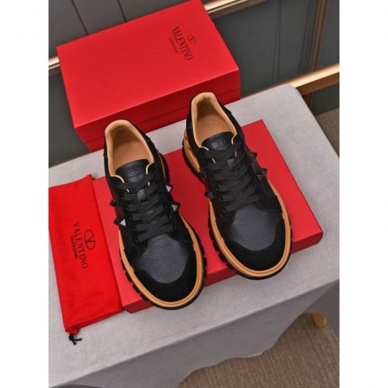 VALENTINO Valentino local price sale 2023FW casual shoes VALENTINO Valentino local price sale 2023FW casual shoes