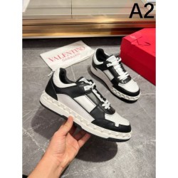 VALENTINO Winter colors 2023FW casual shoes
