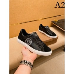 VERSACE Versace casual shoes 2023AW logo is cool